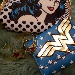 Wonder Woman bundle